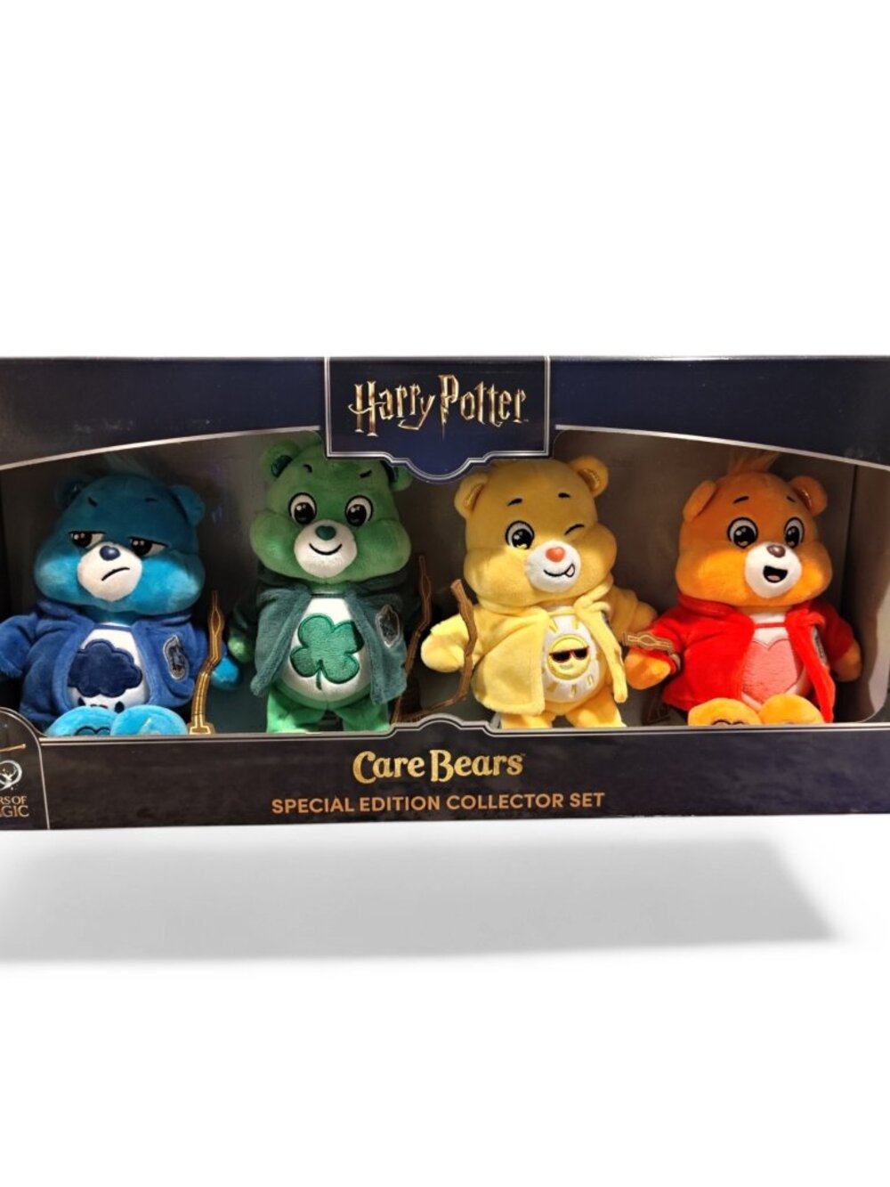 The ultimate mashup for 90s kids and Potterheads! ⚡🐻